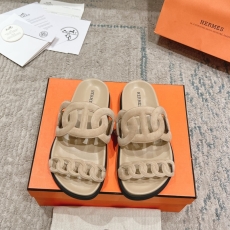 Hermes Slippers